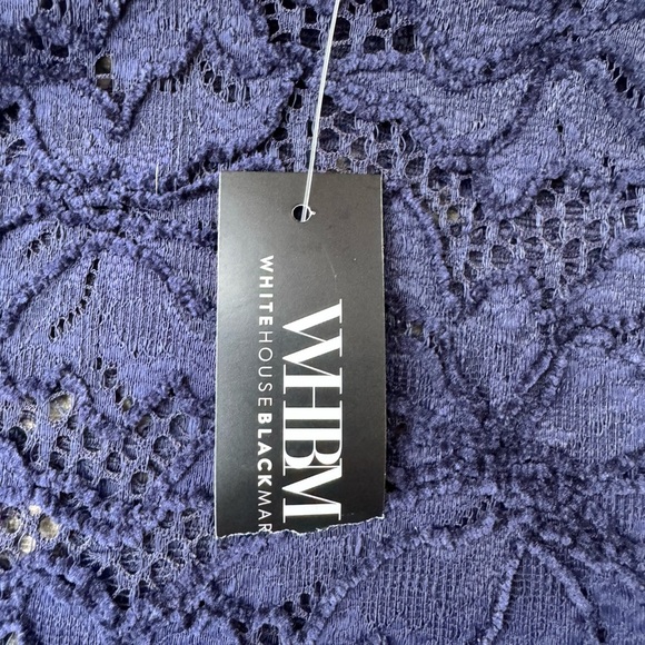 NWT White House Black Market Navy Lace Crew Nexk Top Size Medium - Picture 8 of 15